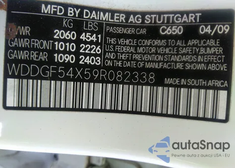 2009 Mercedes-Benz C 300 Luxury/Sport z USA, uszkodzony, nr VIN WDDGF54X59R082338